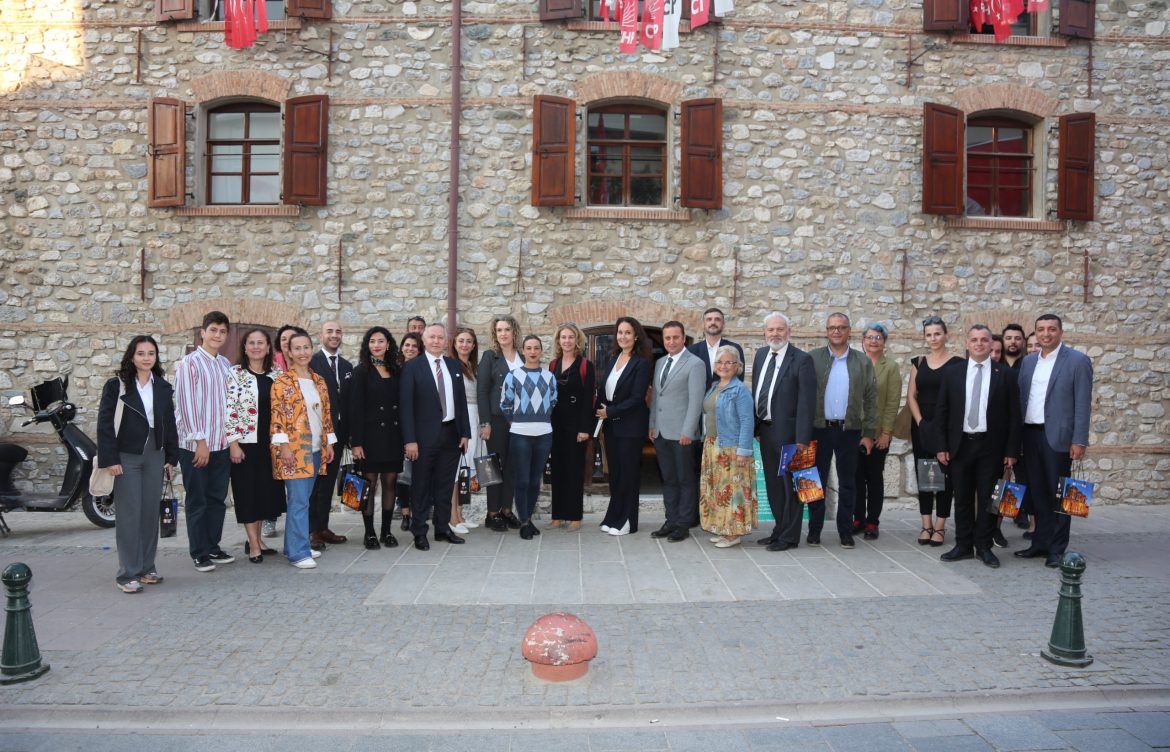 İZSATU  Selçuk’ta Sürdürebilir Turizm Şurası’na eşlik etti.